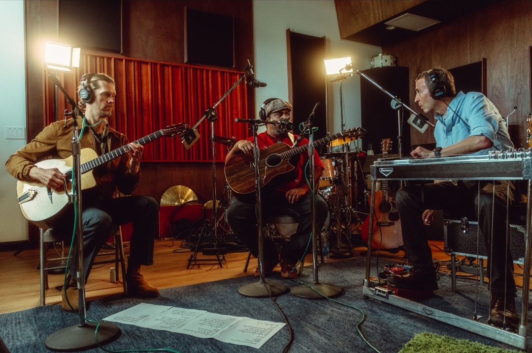 Screenshot_20231204-204930_Dropbox